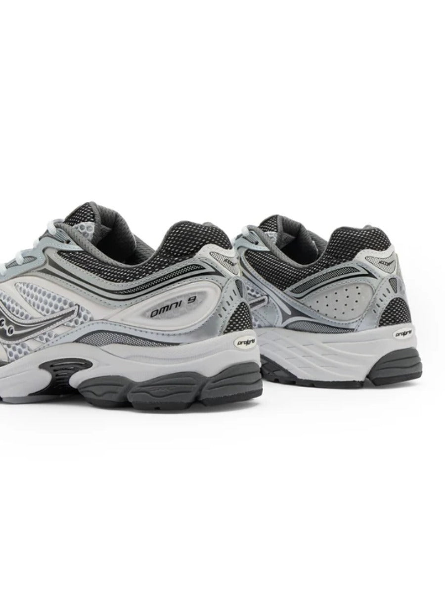 Saucony Progrid Omni 9 in Grey