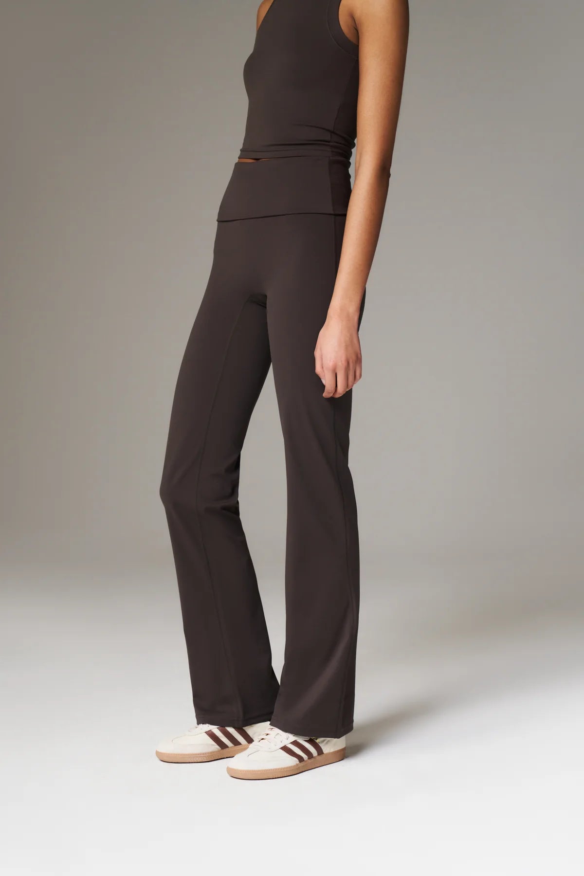 Foldover Waistband Yoga Pants - Chocolate